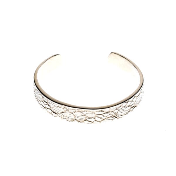 Vintage-Lace-Cuff-Silver